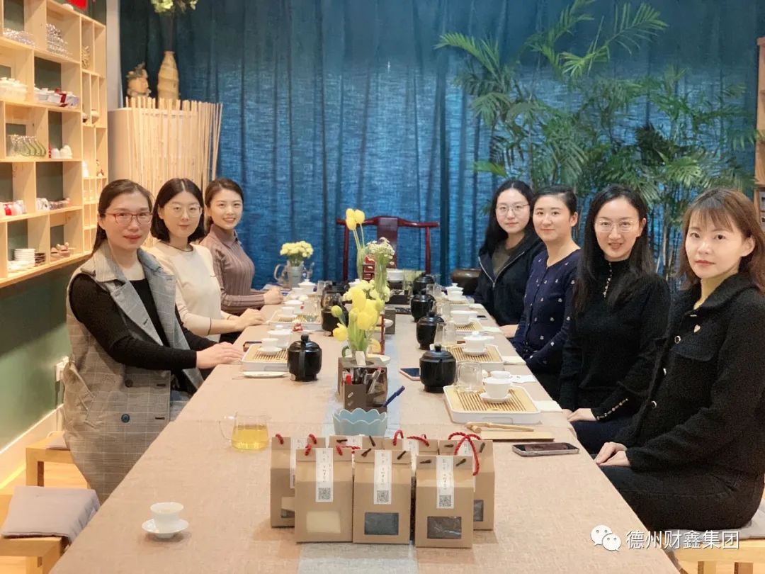 芳華半邊天 巾幗展風(fēng)采——市財(cái)鑫集團(tuán)開(kāi)展 慶祝“三八”婦女節(jié)活動(dòng)